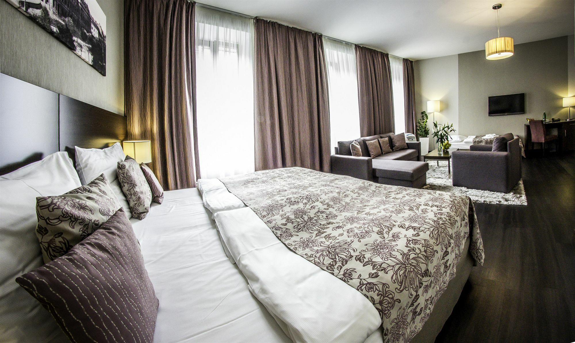 Old Town Hotel Брно Екстер'єр фото